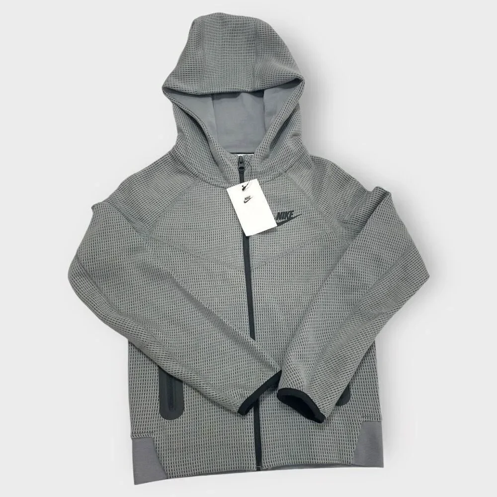Nike Sportswear Tech Fleece Kids Winterized Full-Zip Gray Black Hoodie size S
